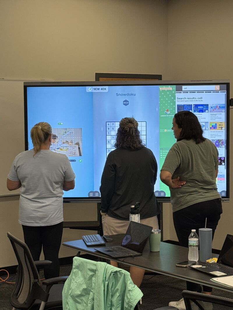 Image for the Tweet beginning: Awesome @Hall_Schools tchrs from @NorthHallHigh